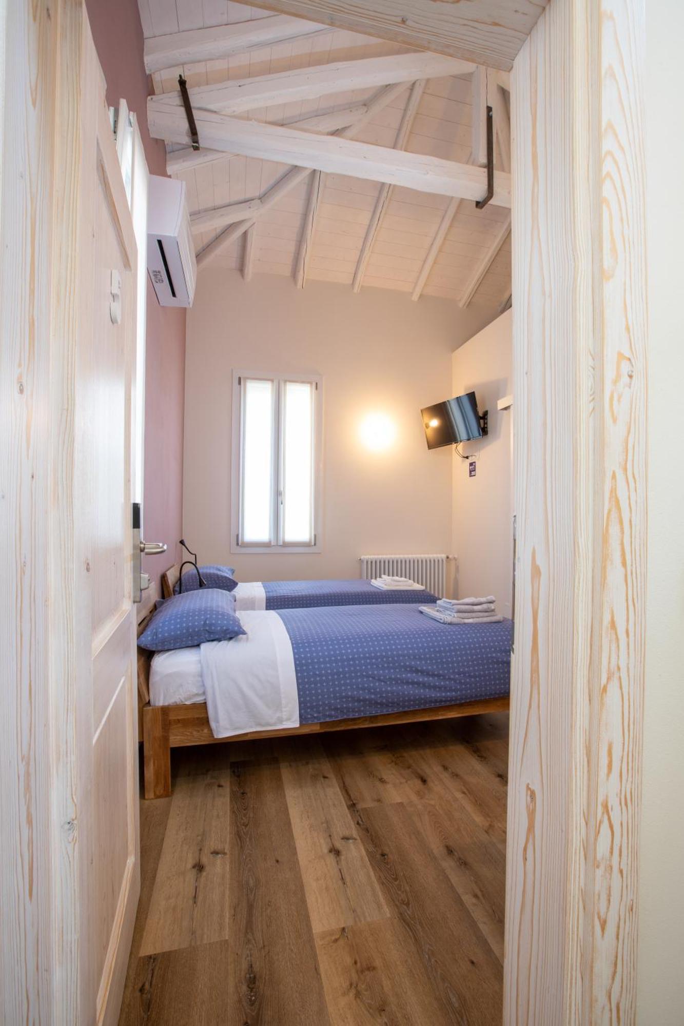 B&B Casa Livia Pordenone Phòng bức ảnh